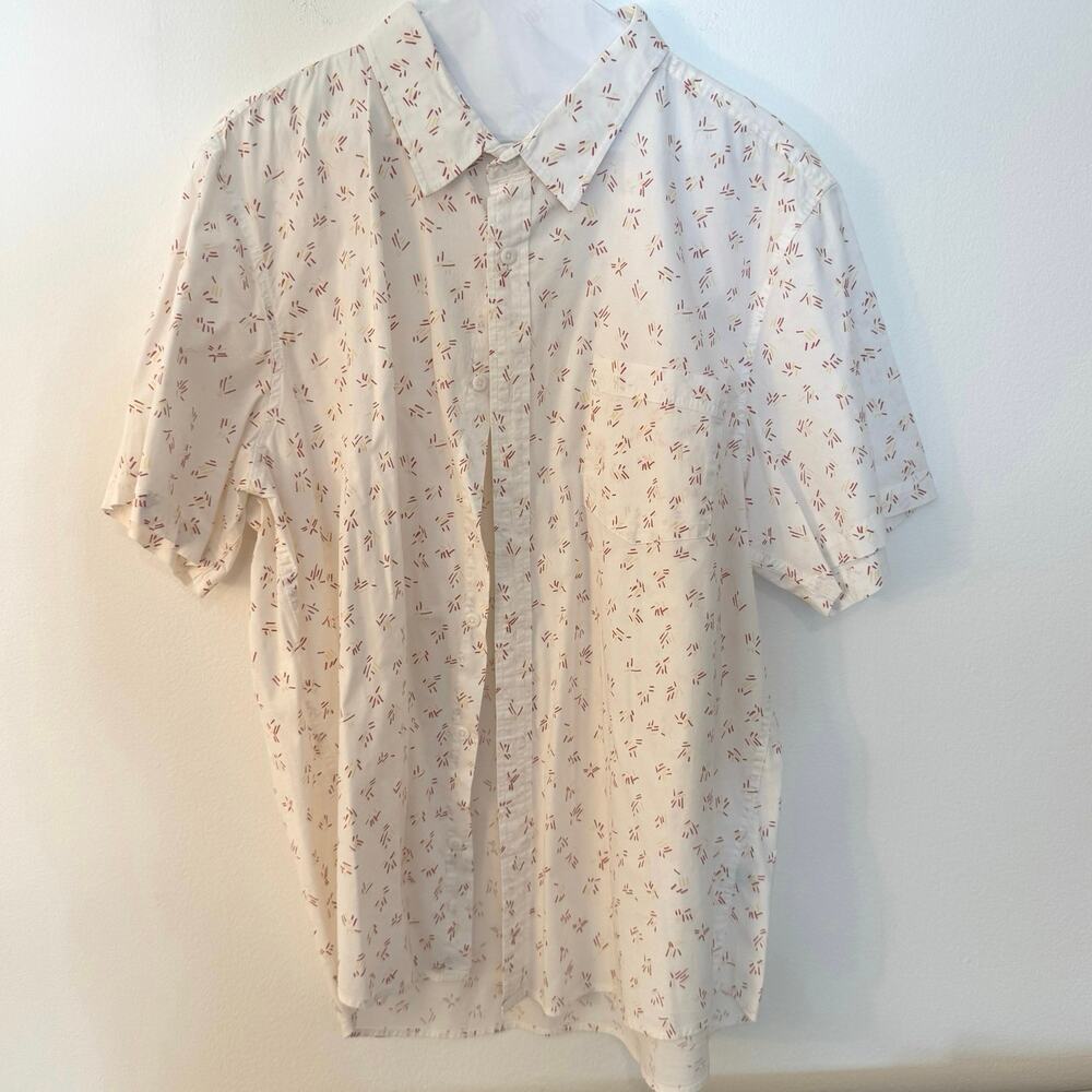 Public Opinion Men’s XL White Geometric Print Short Sleeve Button Up Shirt